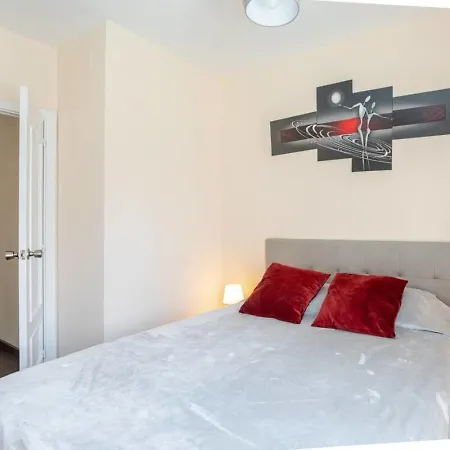 Ideal Family Retreat 5 Minutes From Fenals Apartment Lloret de Mar